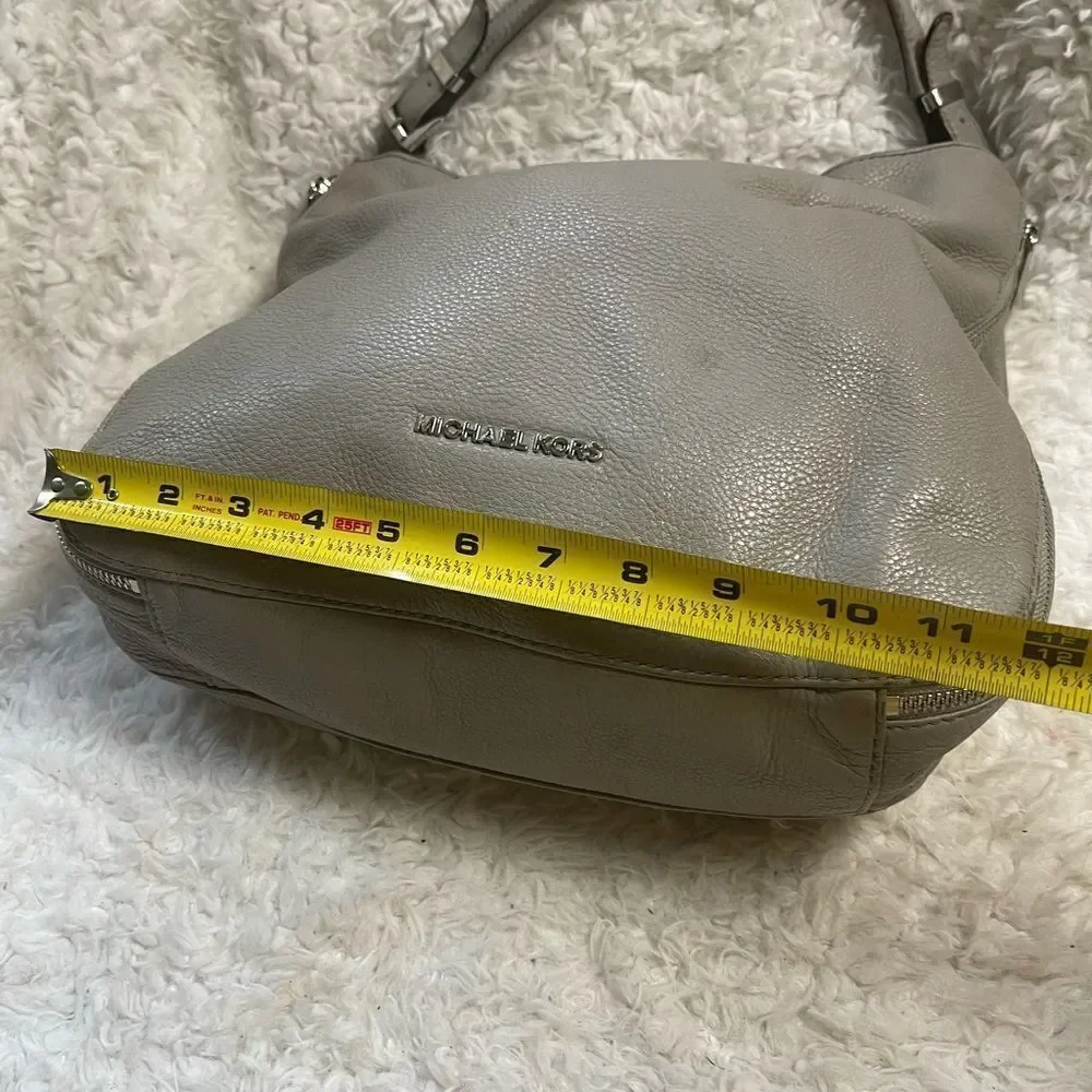 Michael Kors Gray Slouchy Leather Satchel/Shoulder Bag silver tone hardwares.